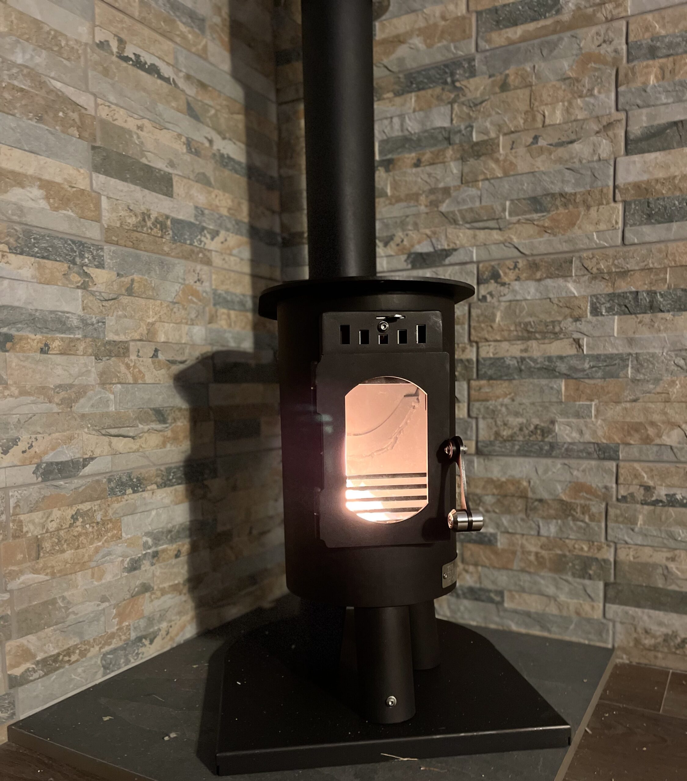 Log Burner Anevay Traveller in Moorlands Shapherd Hut UK