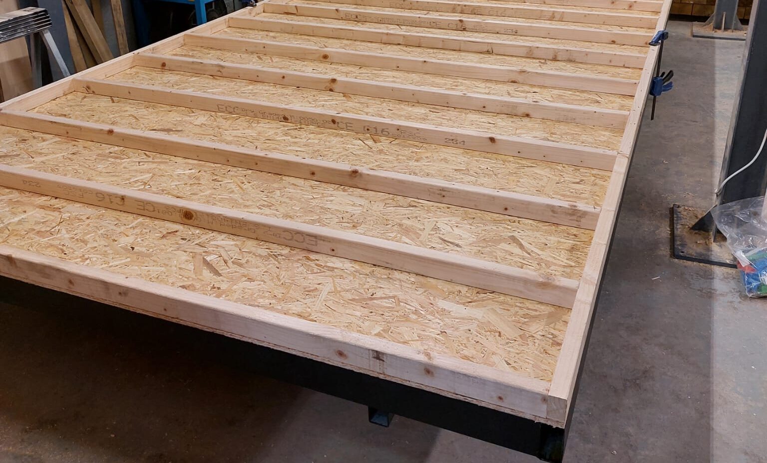 A Moorlands Shepherd Hut Floor box